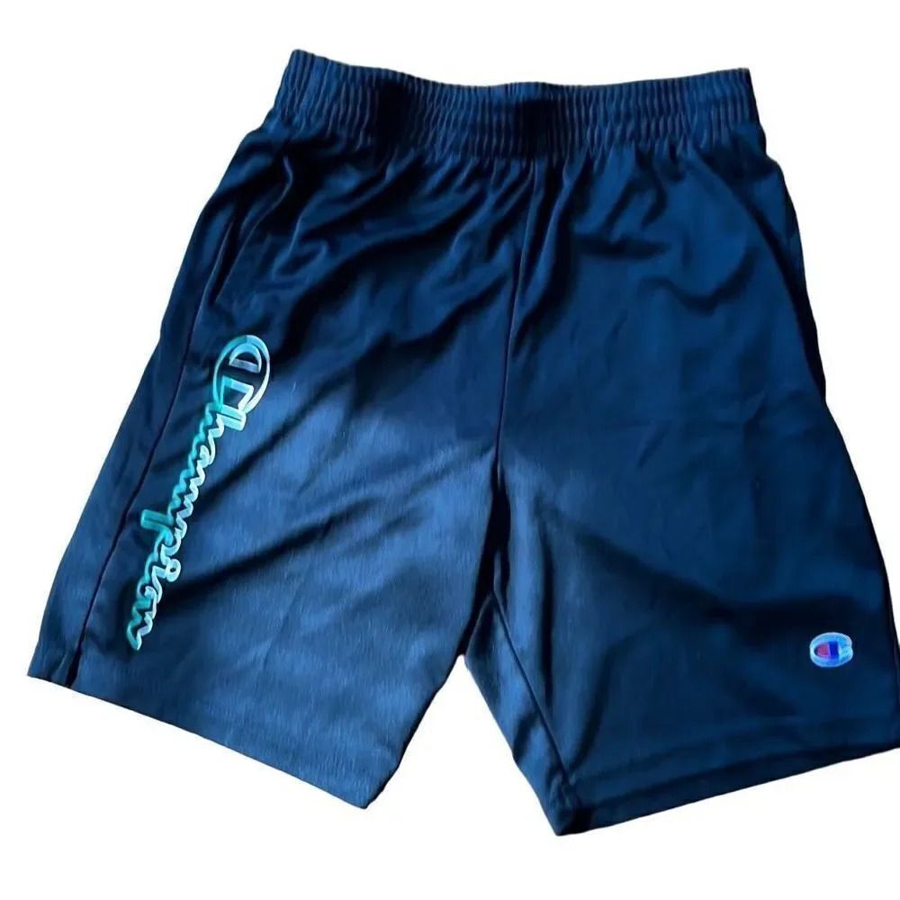 Champion youth boys, shorts, size medium